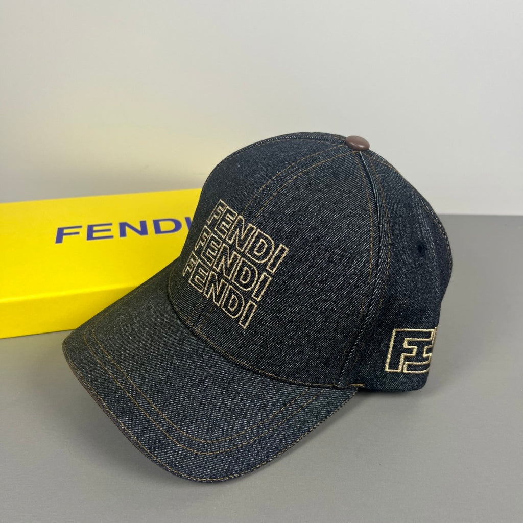 M1R76F18 Fashion hats