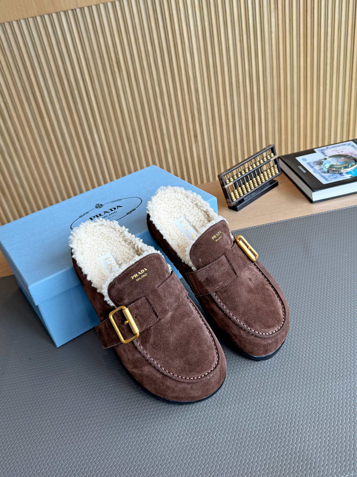 Z2R96P5 Popular high-quality shoes