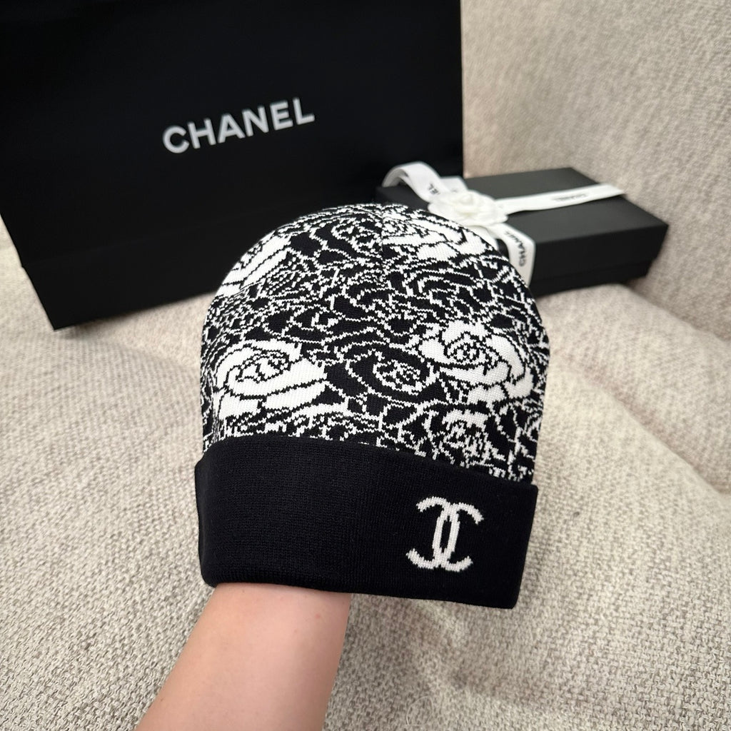 M1R86C10 Fashion hats