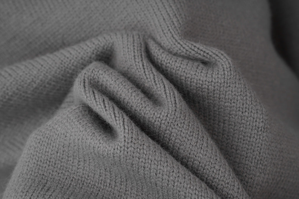 U1R96R5 Fashion Sweaters