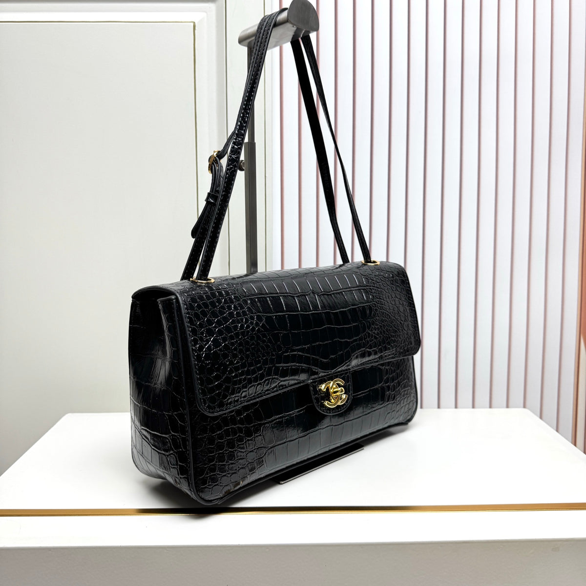 B1N96C37 Fashion leather bag