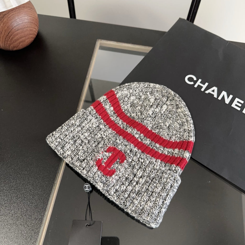 M1R86C24 Fashion hats