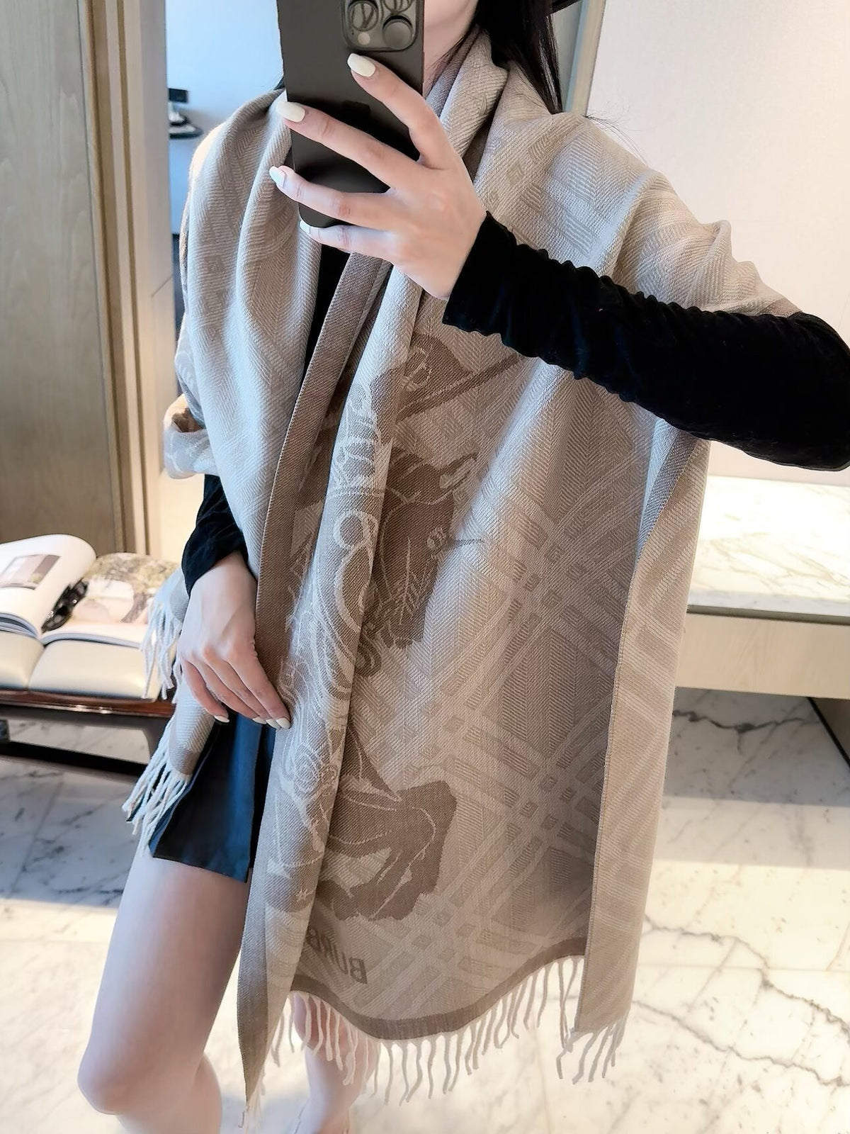 W1R86R107 Popular Winter Scarves