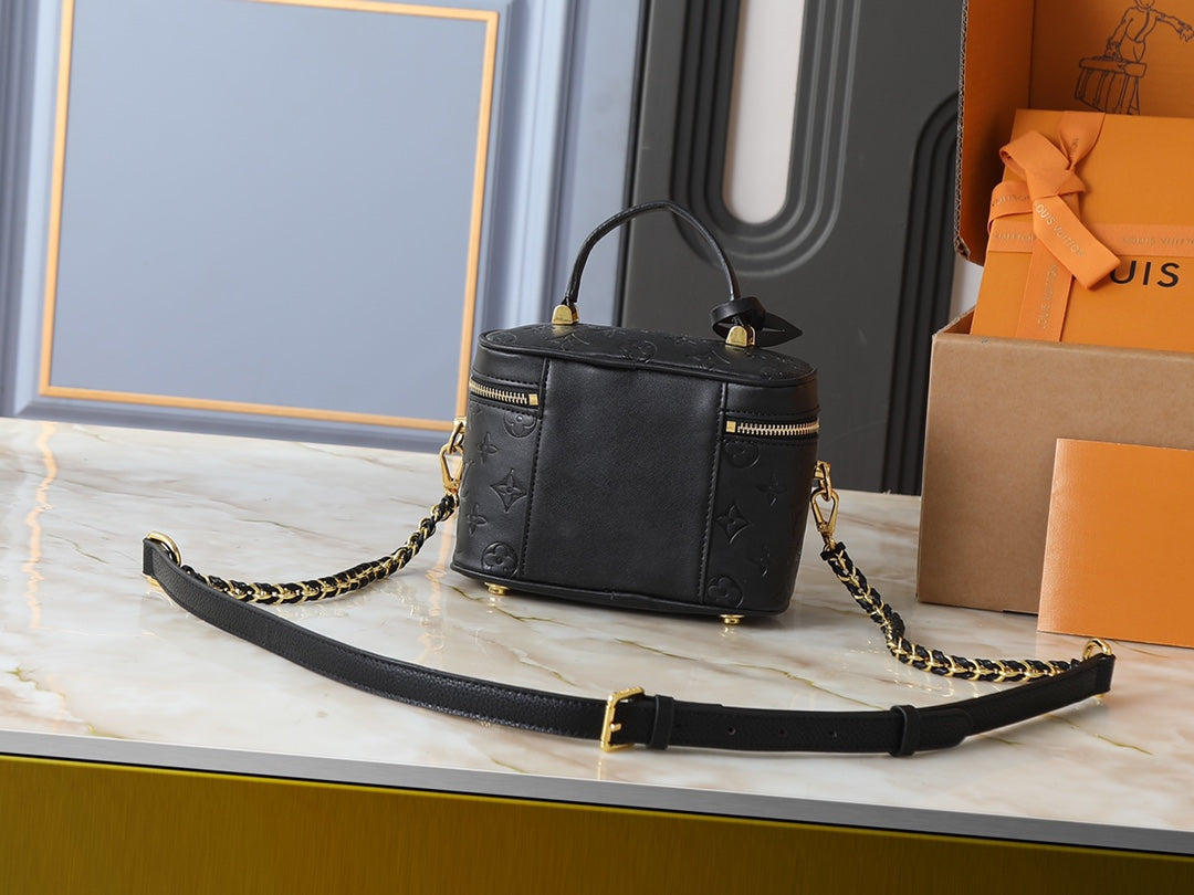 B1P76E2 Fashion leather bag