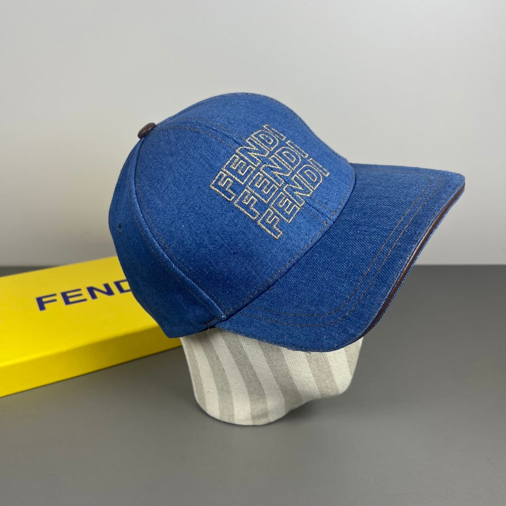 M1R76F18 Fashion hats