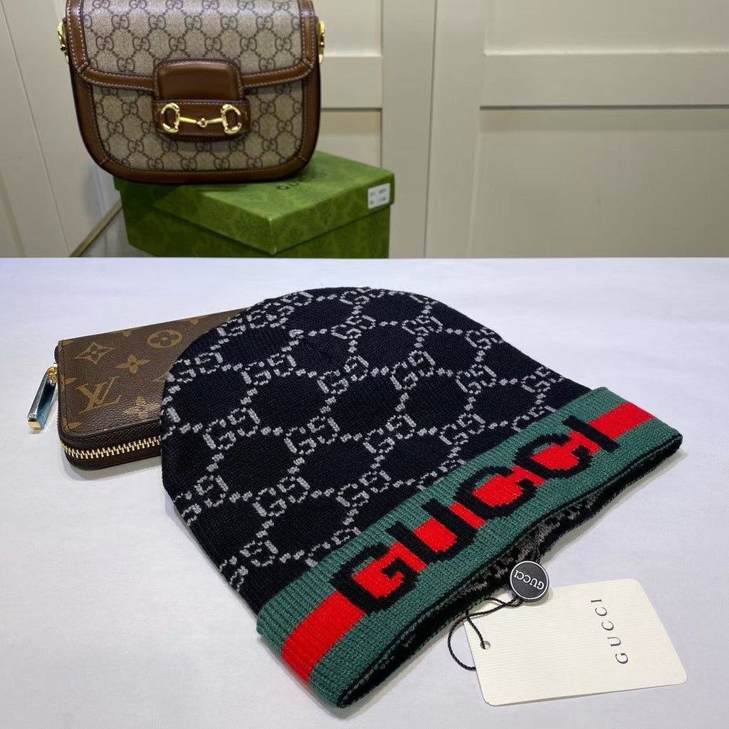 M1R86B72 Fashion hats
