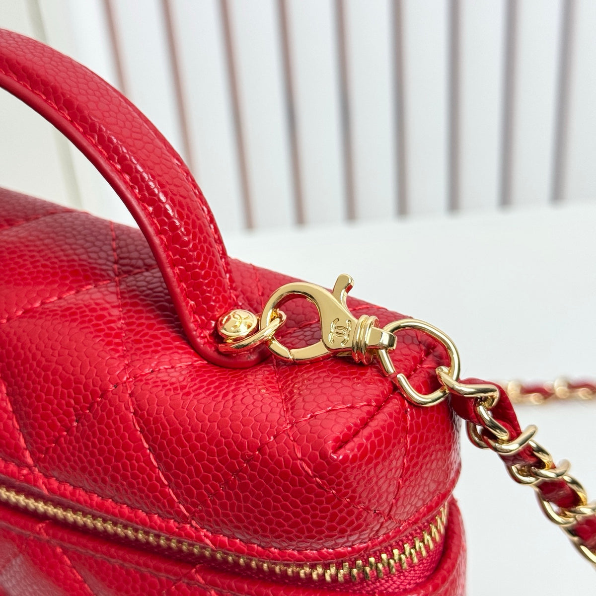 B1X66C19 Fashion leather bag